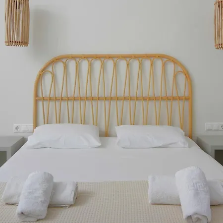 Remvi Apartahotel 4*