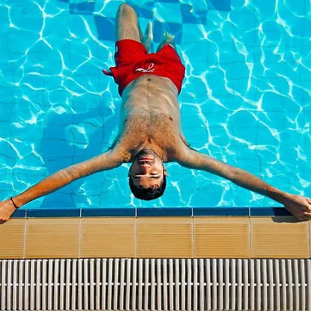 ρέμβη 4* Γαλησσάς